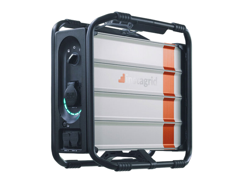 portable powerstation Instagrid in zilver met oranje accenten en zwarte beschermbehuizing met hendels, geschikt voor mobiel stroomgebruik
